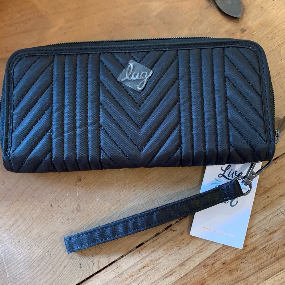 lug straddle rfid wallet- black NWT